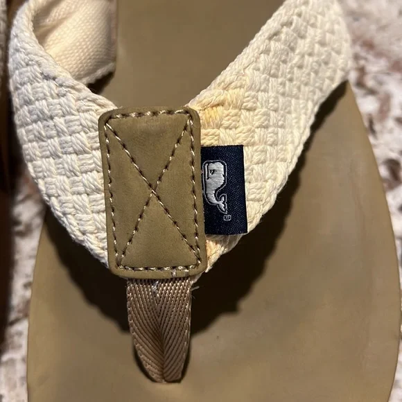 Vineyard Vines White and Tan woven rope flip flop Sandals - Picture 5 of 8